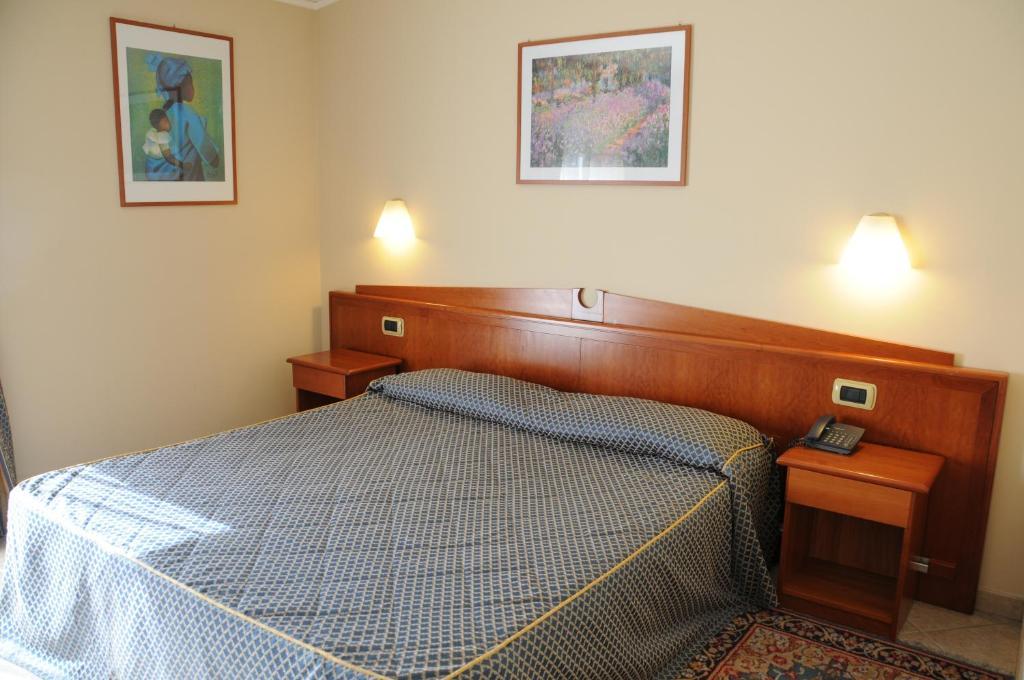 Hotel Barbieri Altomonte Pokoj fotografie