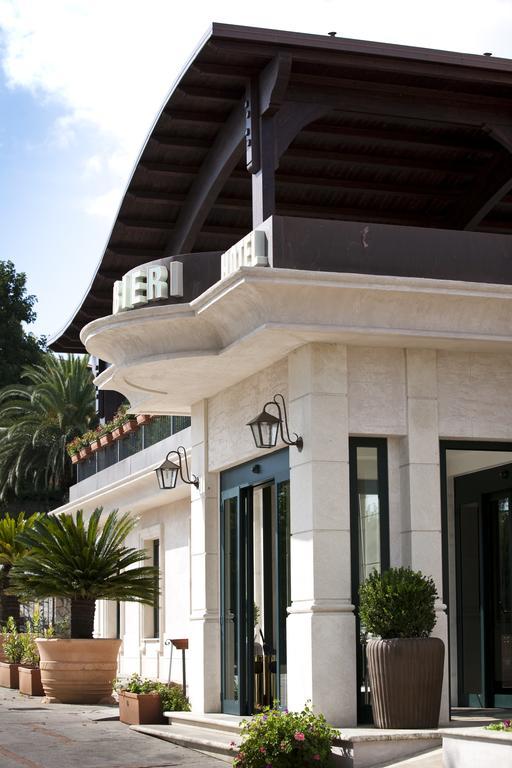 Hotel Barbieri Altomonte Exteriér fotografie
